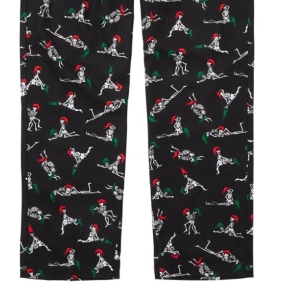 Supreme Hanes Holiday Pajama Set Black Size Large FW25 - Picture 6 of 8